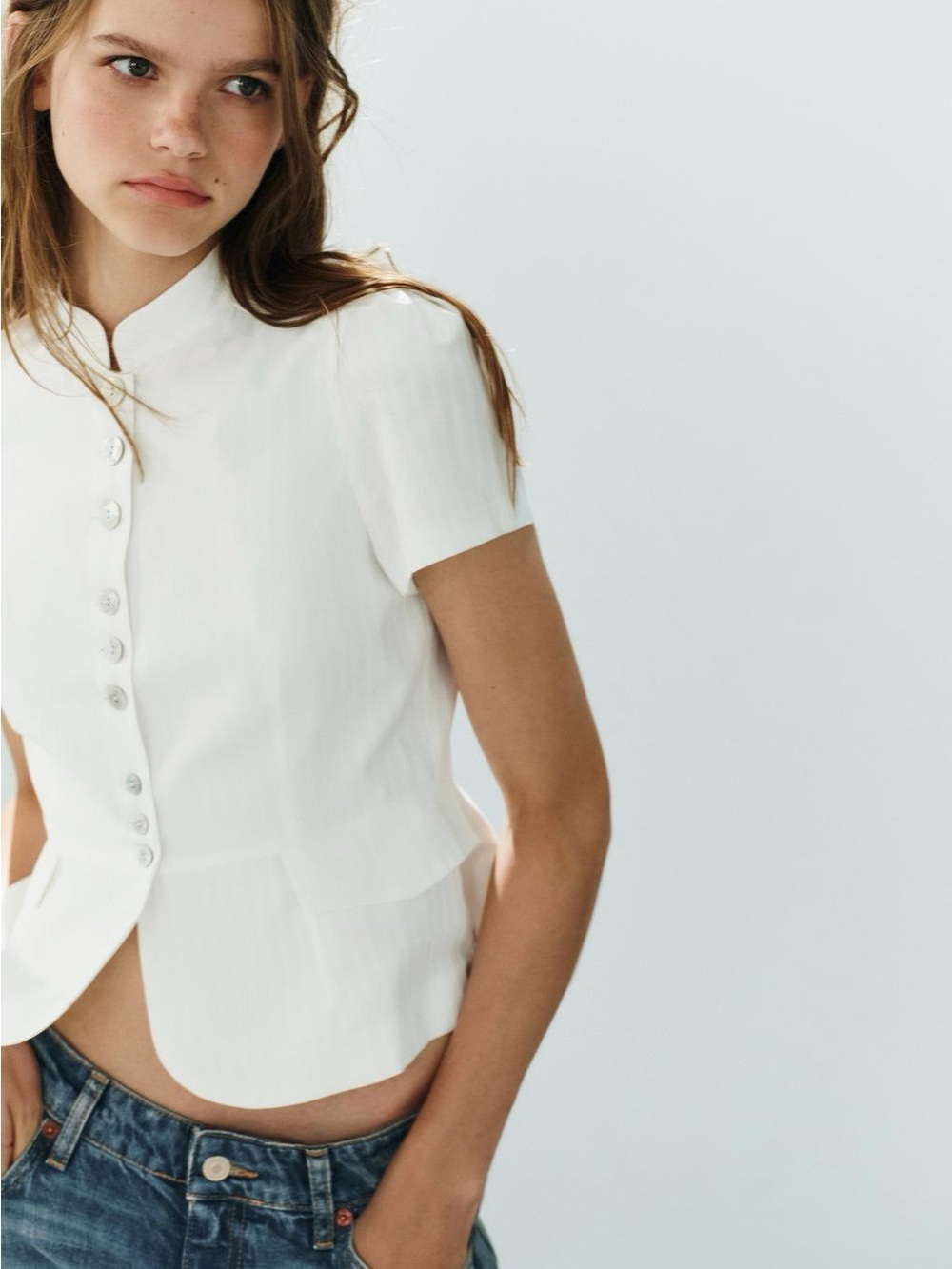 Zara White Short-Sleeve Buttoned Crop Shirt